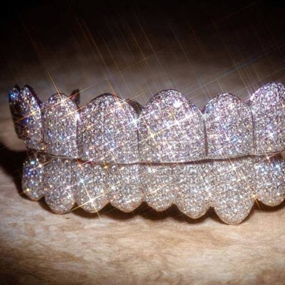 Meet your Posher, Zulfnoon - Picture 1 of 1